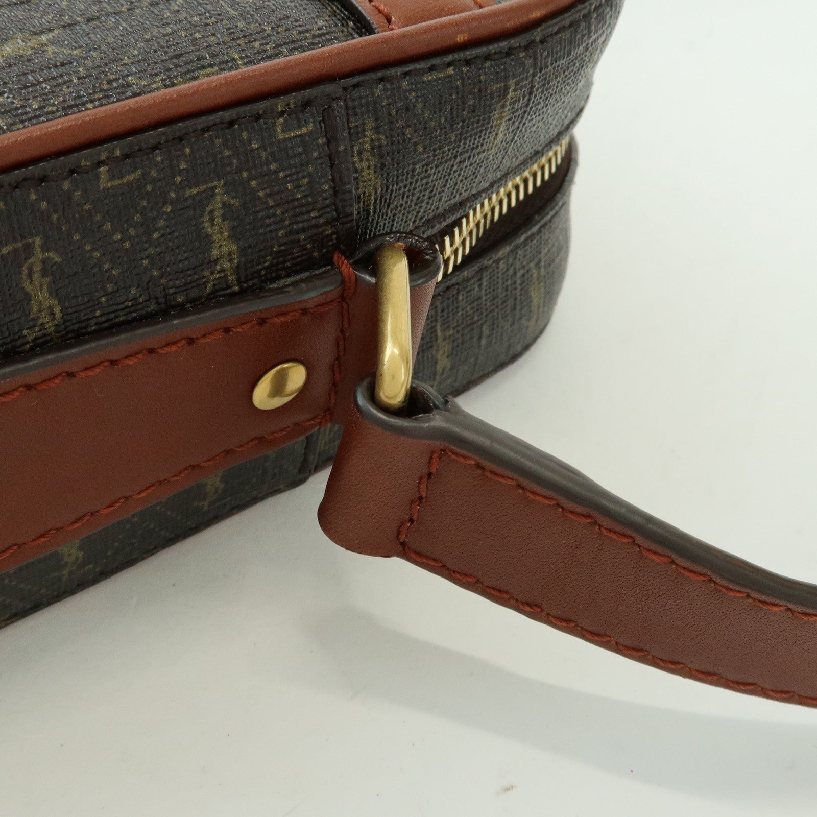 SAINT LAURENT PARIS Le Monogramme Camera Bag Shoulder Bag 669957