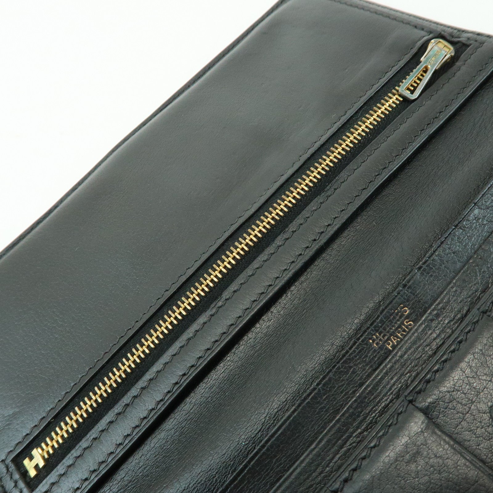HERMES Bearn Calf Leather Bi-fold Long Wallet □I Stamped Black