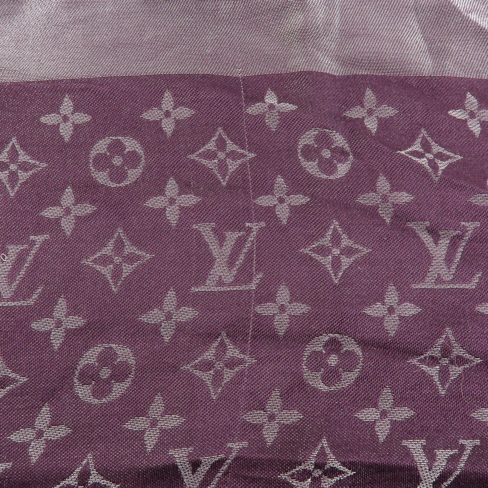 Louis Vuitton Shawl Monogram Silk Rayon Wool Scarf Amarante M75124