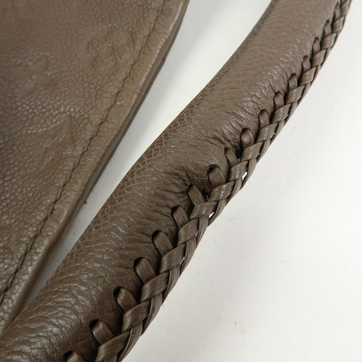 Louis Vuitton Monogram Empreinte Artsy MM Hand Bag Terre M94171