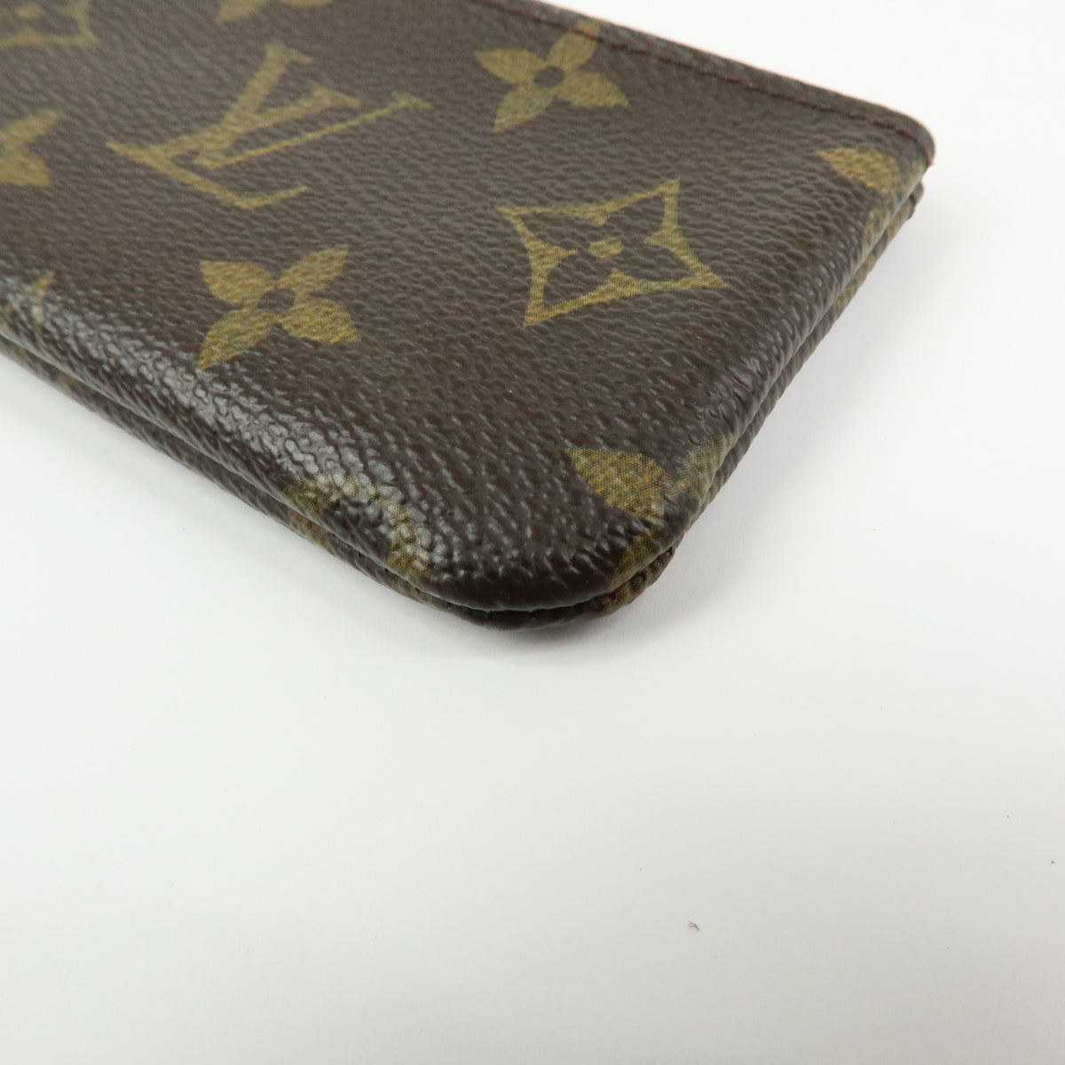 Louis Vuitton Monogram Pochette Cles Coin Case Key Case M62650