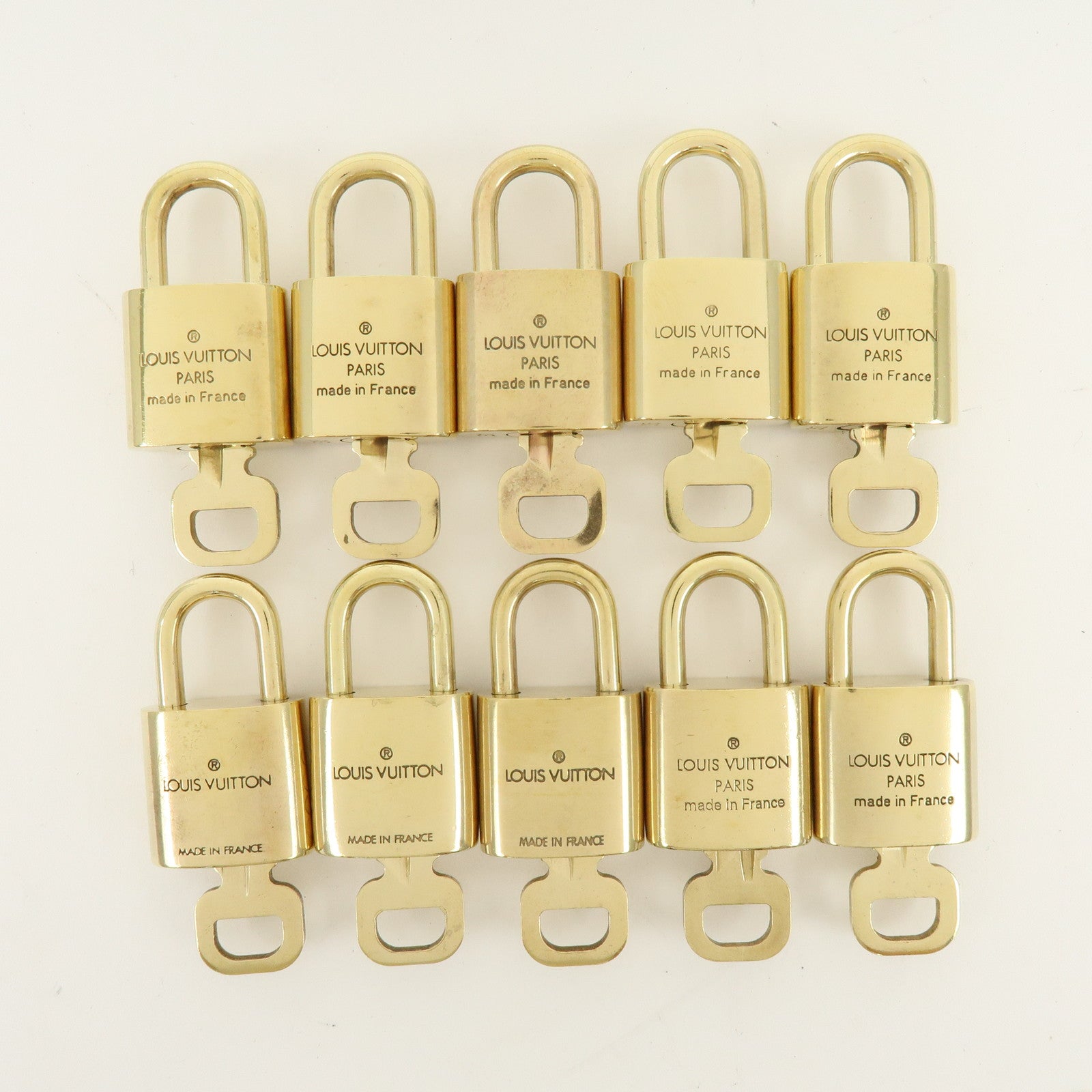 Louis Vuitton Set of 10 Metal Lock & Key Cadena Key Lock Gold