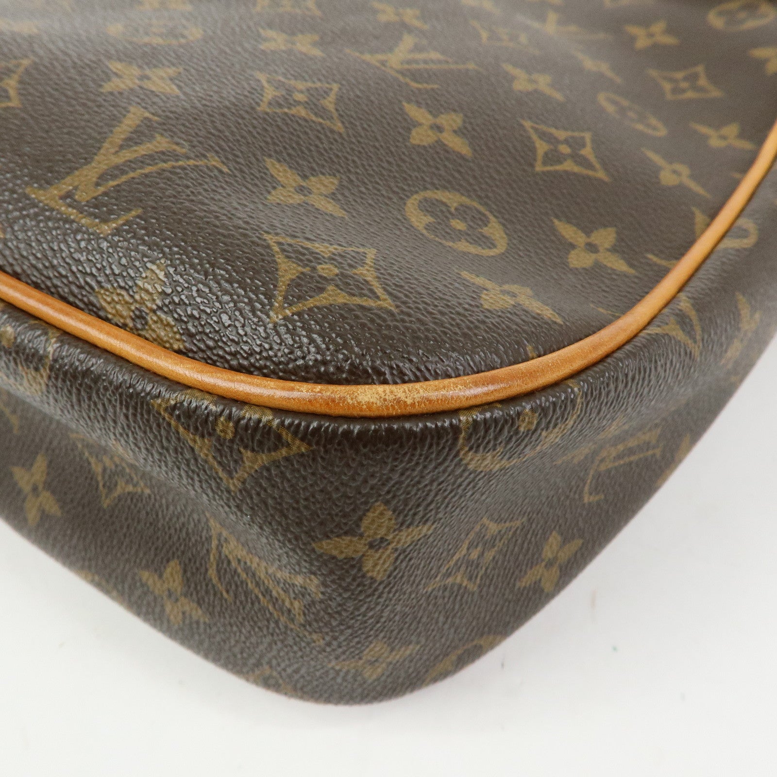 Louis Vuitton Monogram Hudson GM Canvas Shoulder Bag Brown M40045