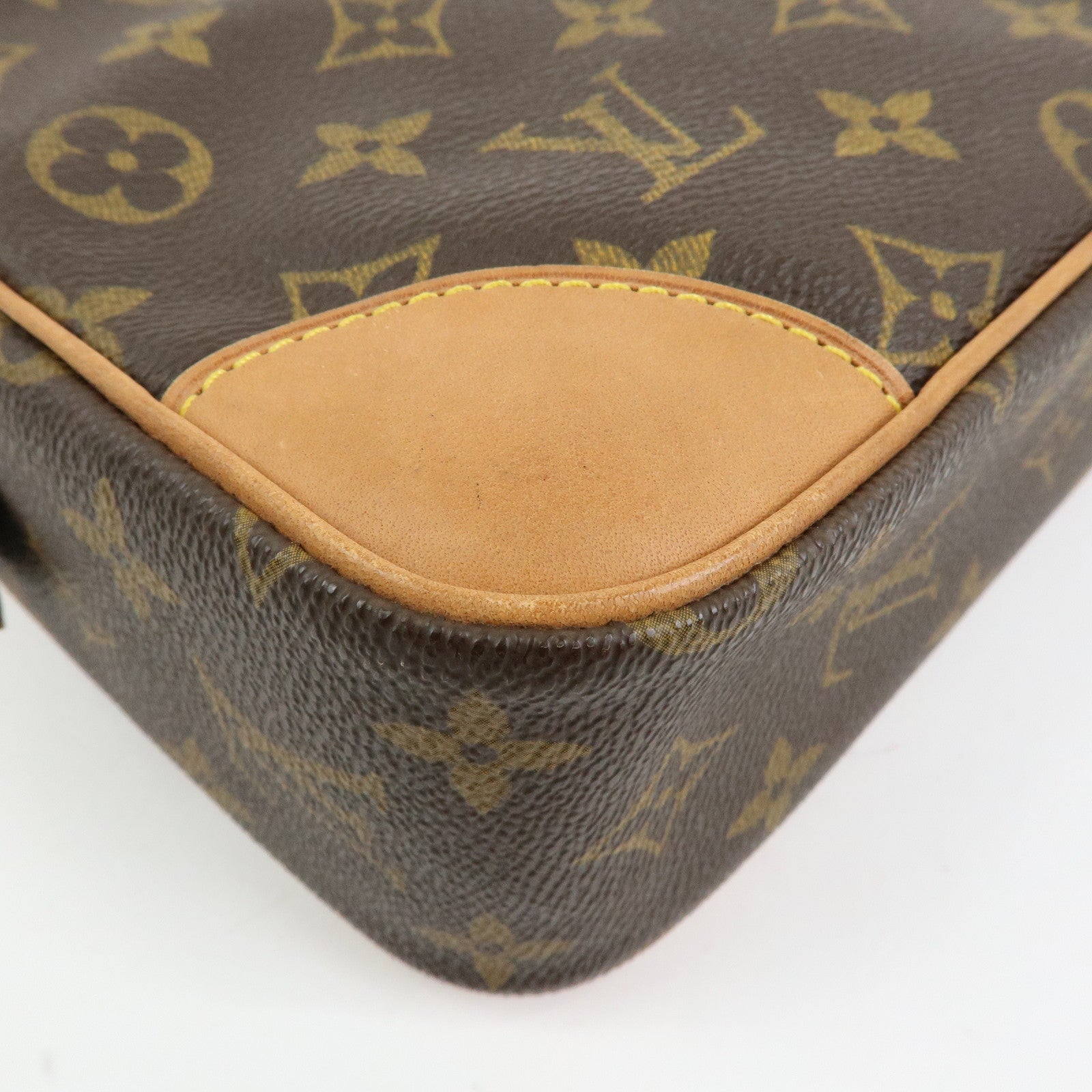 Louis Vuitton Monogram Compiegne 28 Pouch Clutch Bag Brown M51845
