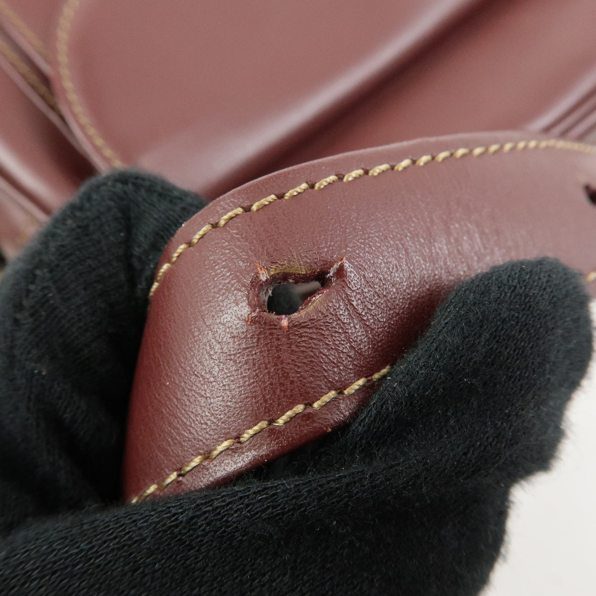 Cartier Must de Cartier Leather Shoulder Bag Bordeaux