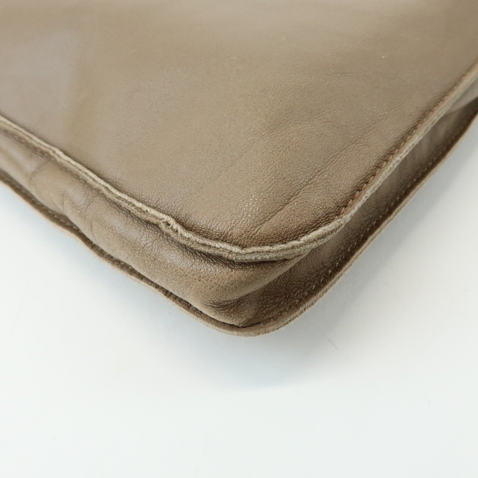 HERMES Leather Clou de Selle Shoulder Bag □M Stamped Beige