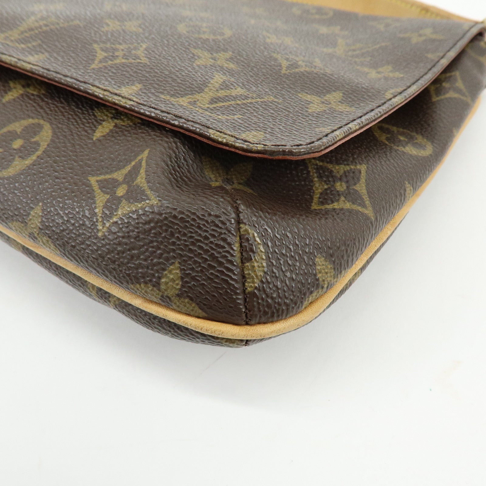 Louis Vuitton Monogram Musette Tango Short Shoulder Bag M51257