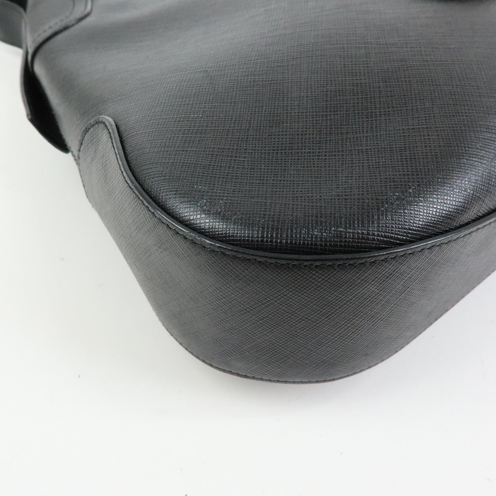 Ferragamo Gancini Leather Shoulder Bag Hand Bag Black
