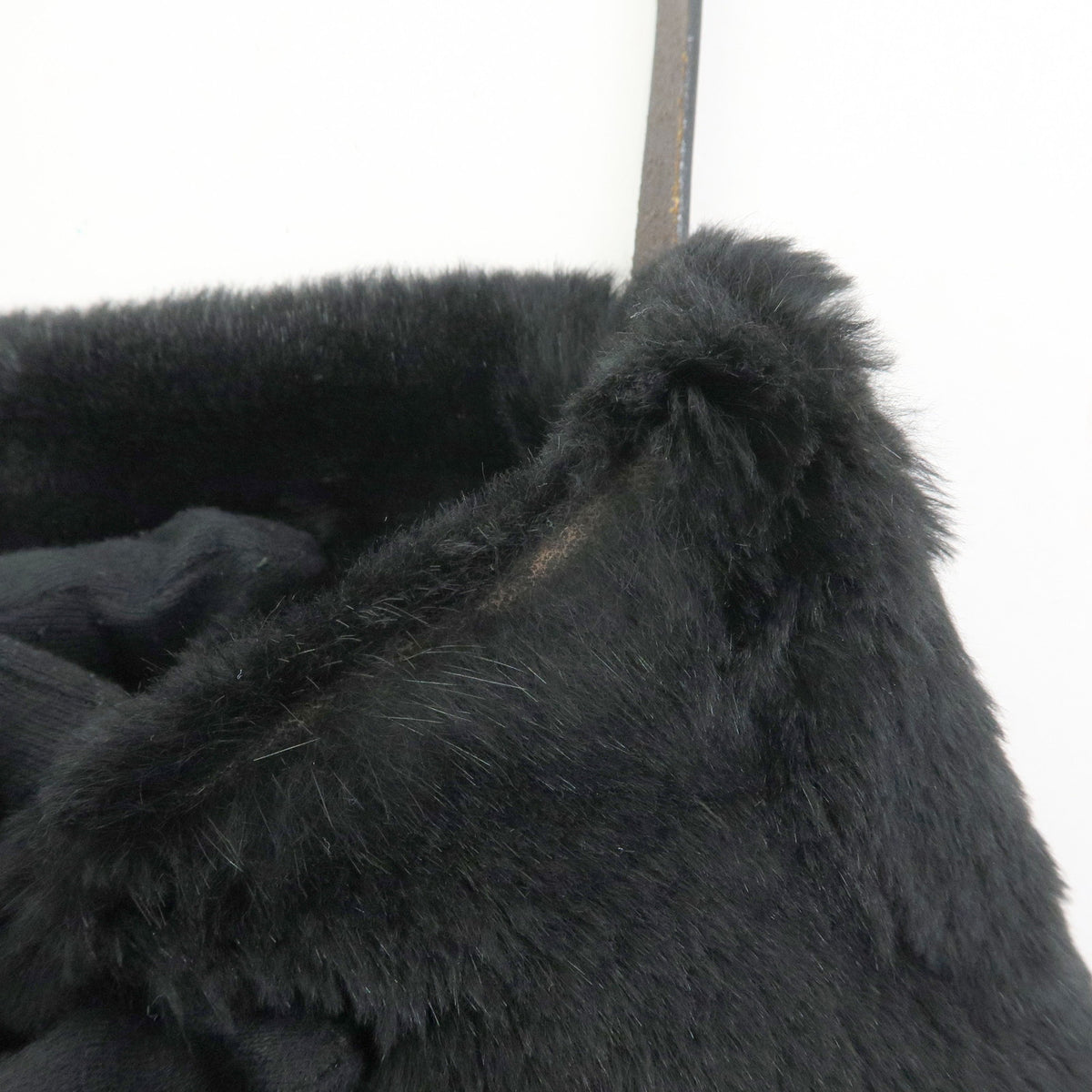 FENDI FF Logo Lapin Rabbit Fur Leather Shoulder Tote Bag Black 16001
