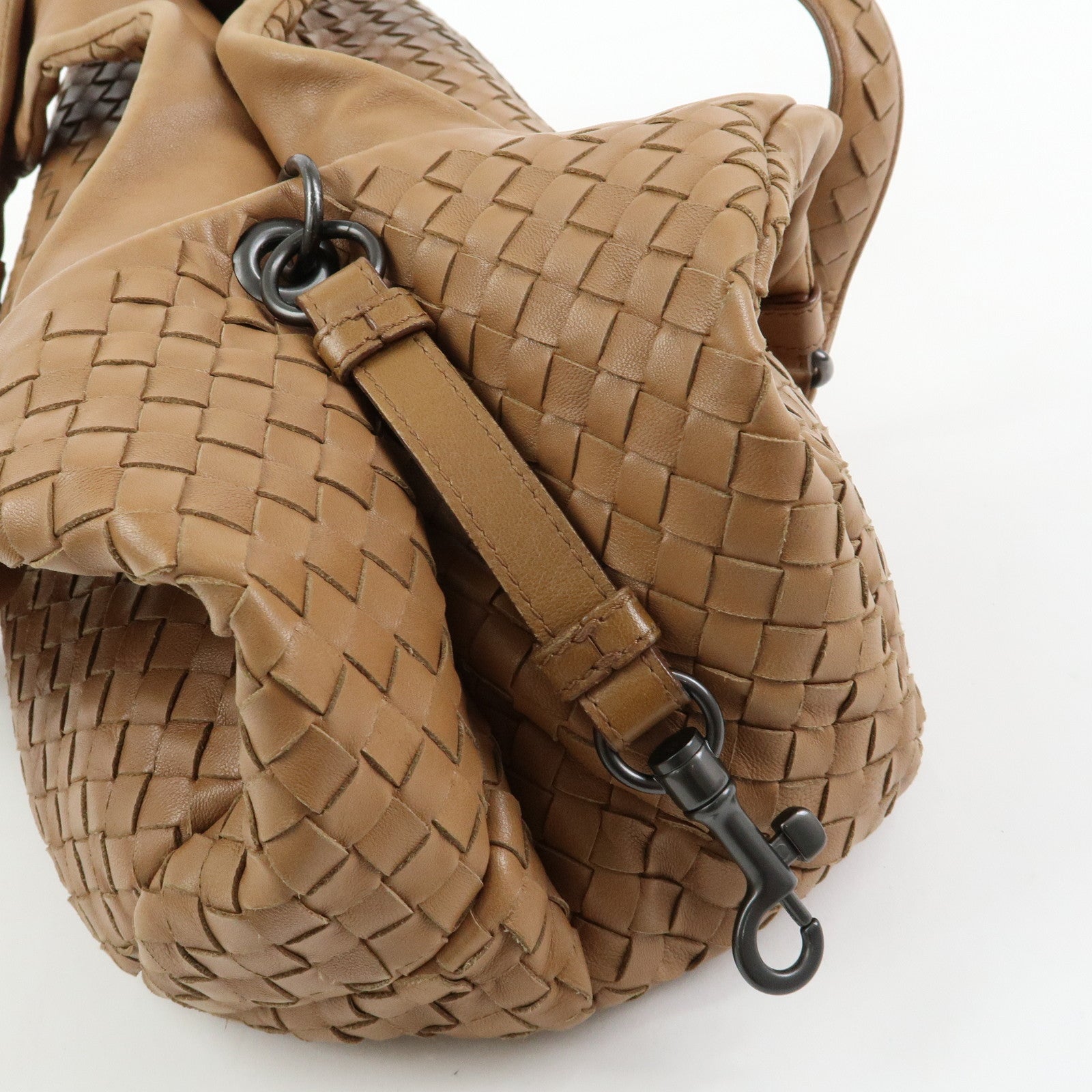BOTTEGA VENETA Intrecciato Campana Medium Leather Hobo Bag Beige 125787