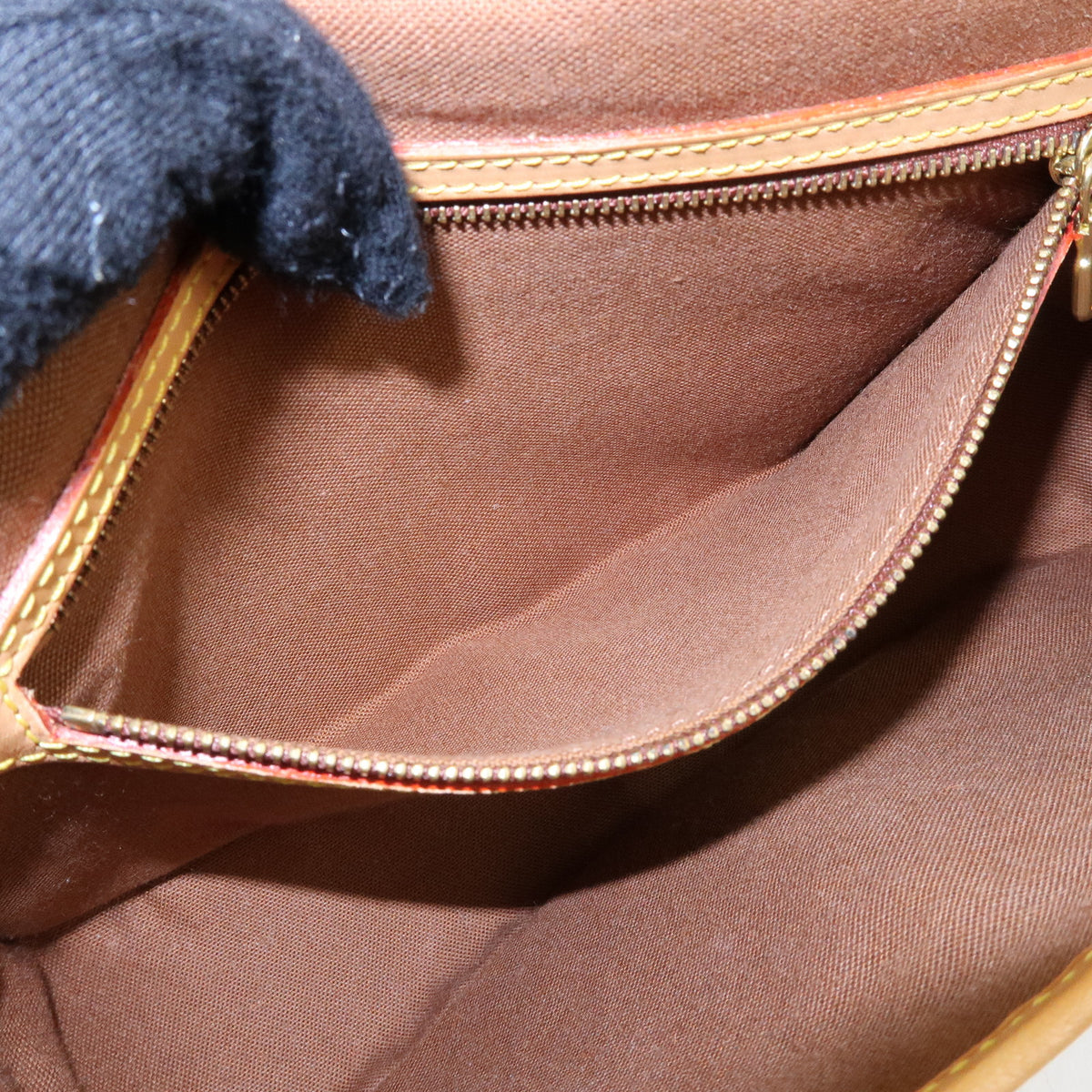 Louis Vuitton Monogram Canvas Sologne Shoulder Bag Brown M42250