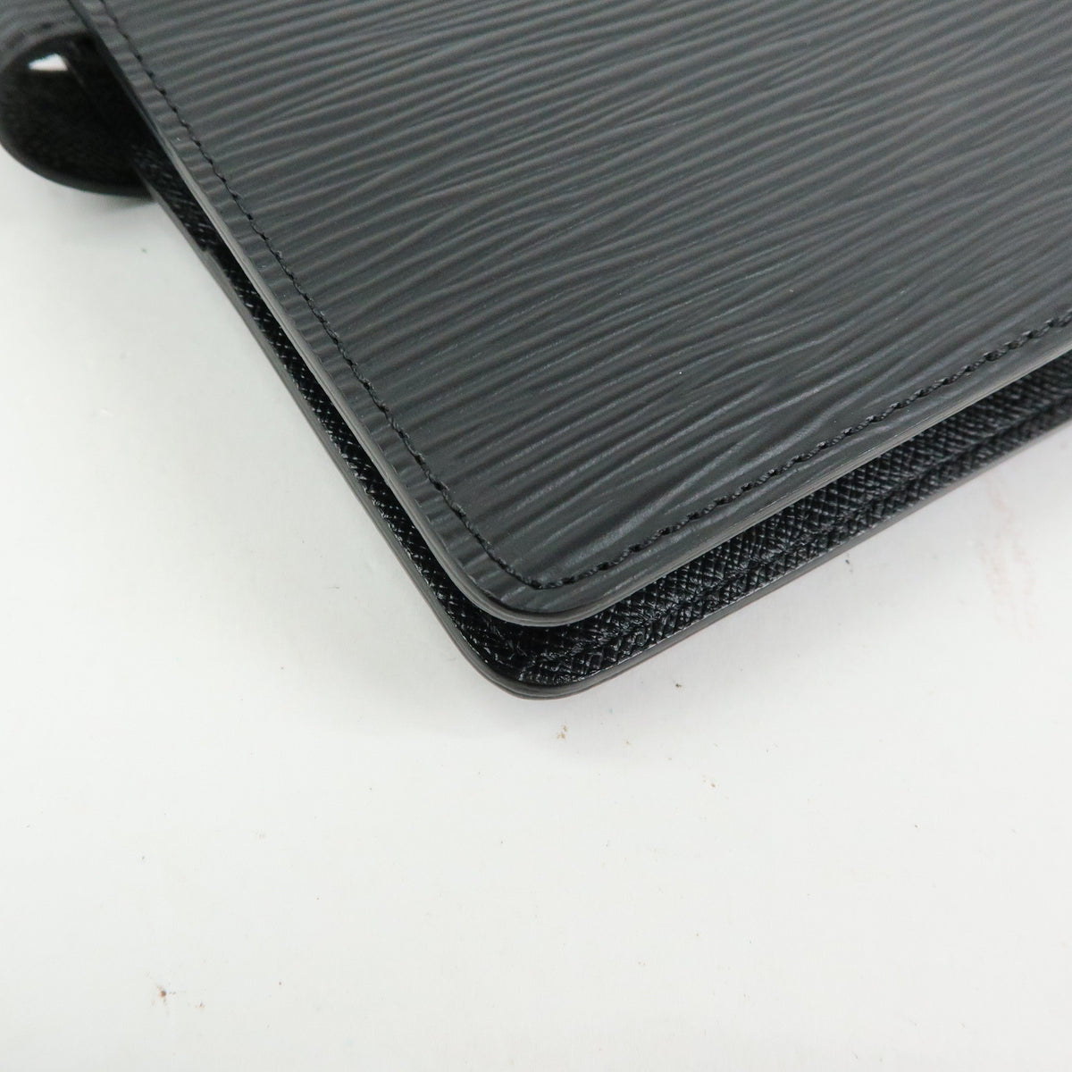 Louis Vuitton Epi Leather Agenda MM Planner Cover Noir R20042