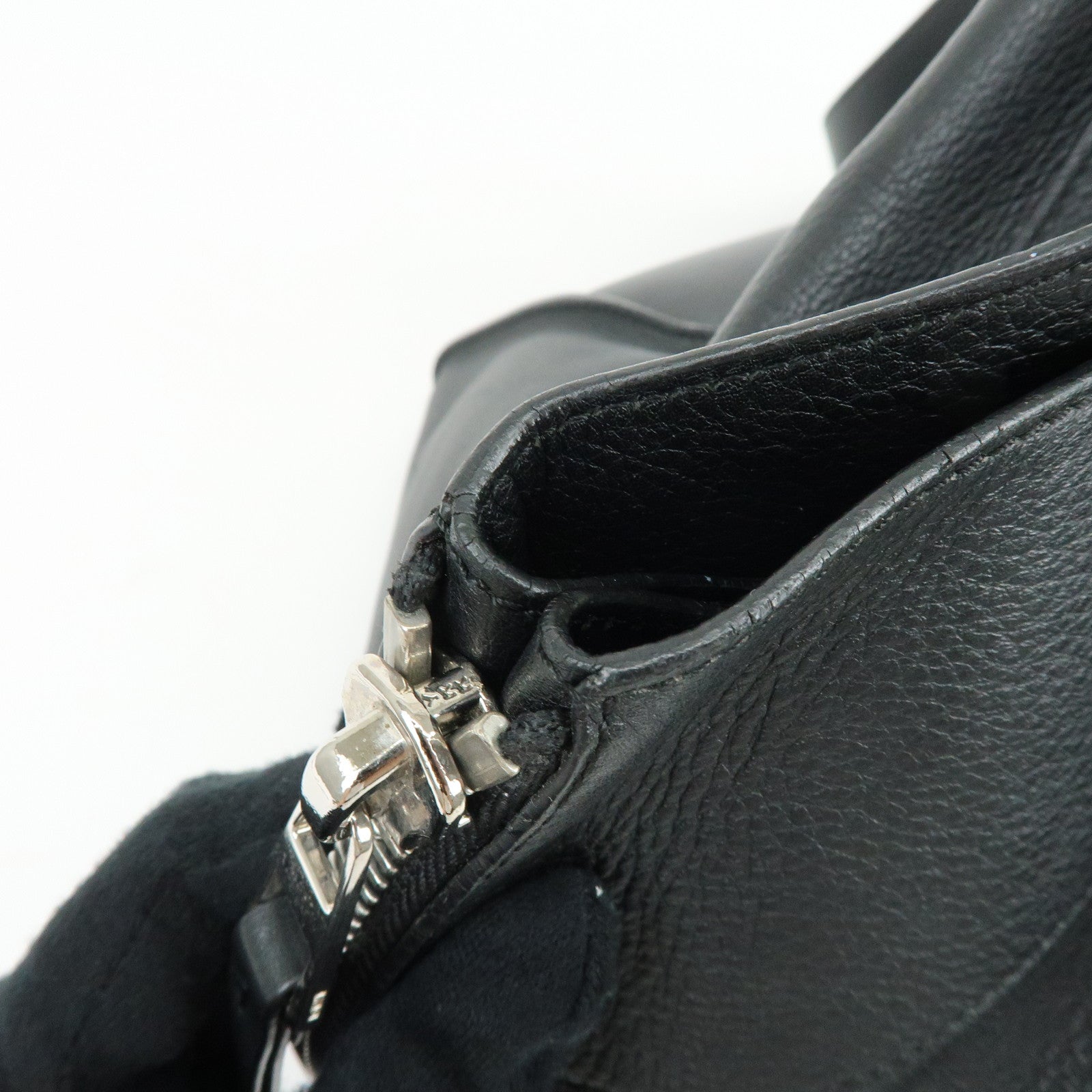 LOEWE Anagram Hammock Medium Leather Shoulder Crossbody Bag Black