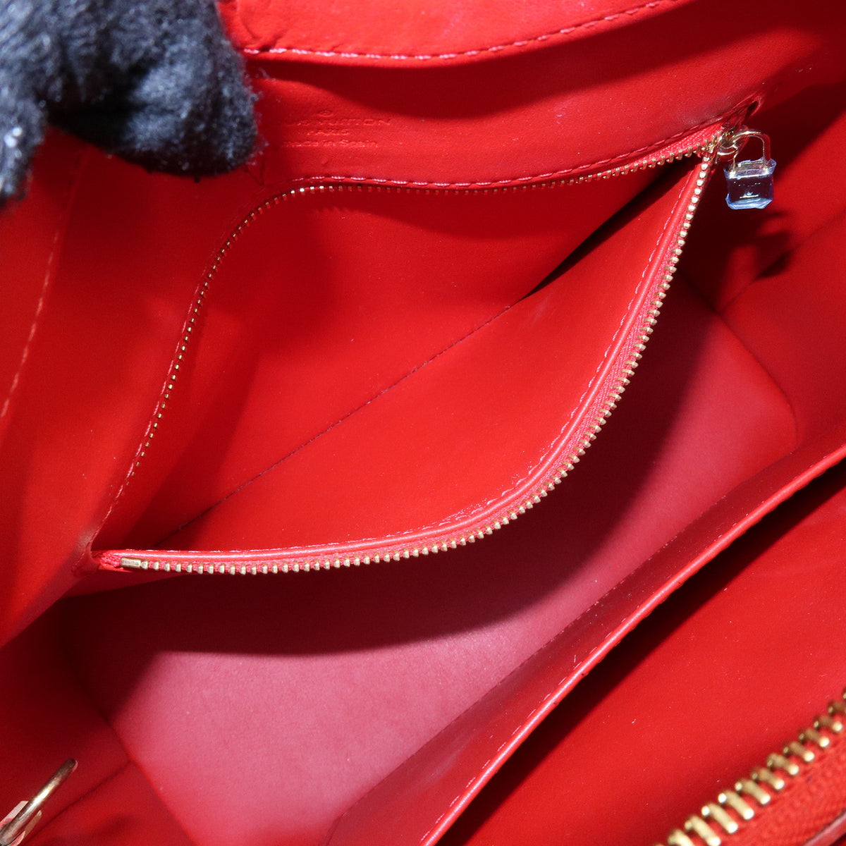 Louis Vuitton Monogram Vernis Houston Tote Bag Hand Bag Rouge M91092