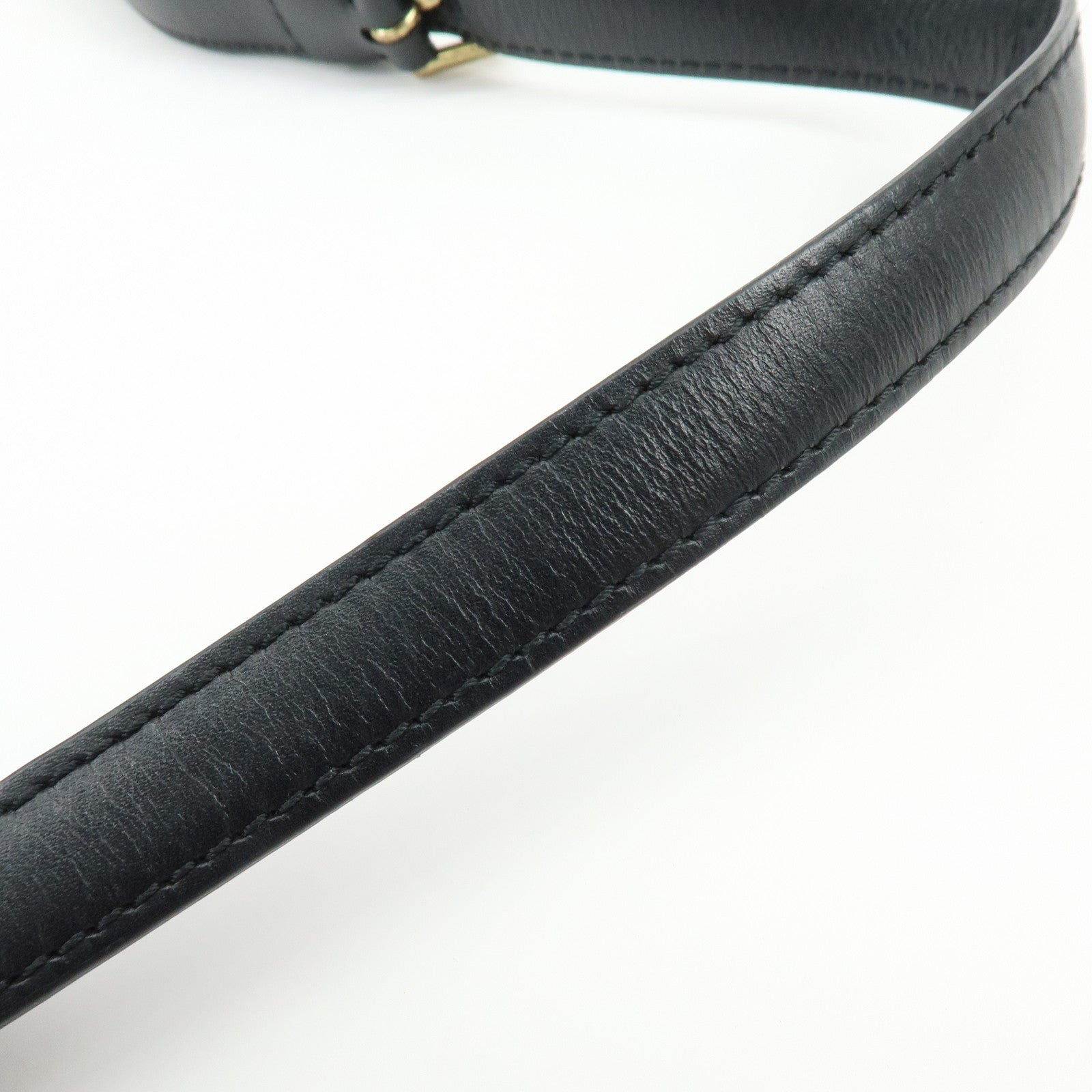 Louis Vuitton Epi Capuchin Shoulder Crossbody Bag Noir Black M52342