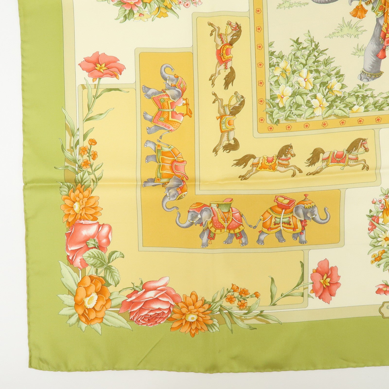 Ferragamo Set of 2 Silk 100% Scarf Tiger Elephant Print Light Green