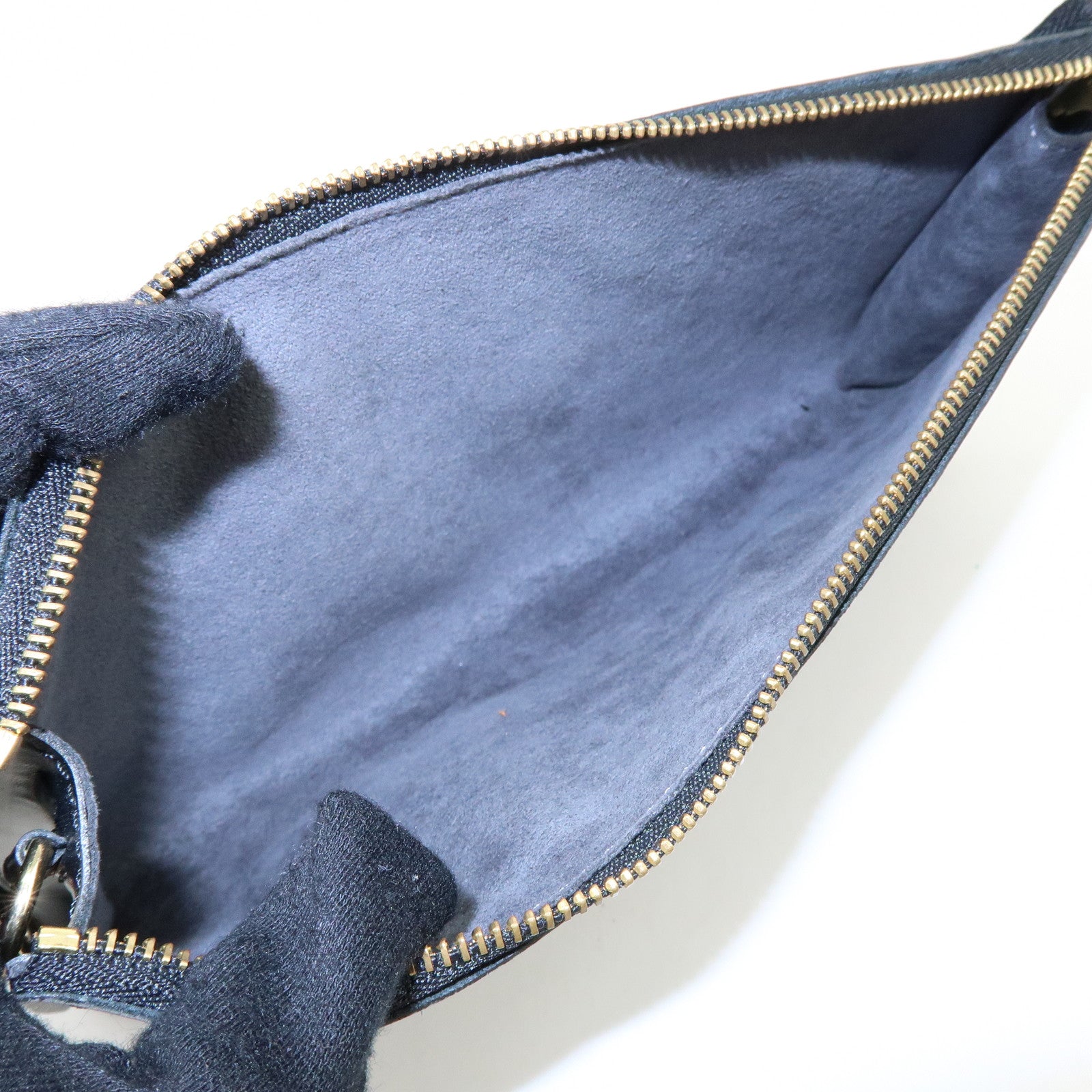 Louis Vuitton Epi Pochette Accessoires Clutch Bag Hand Bag Noir M52942