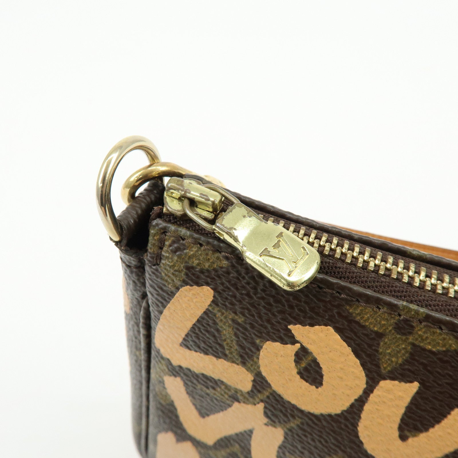 Louis Vuitton Monogram Graffiti Pochette Accessoires Hand Bag M92193