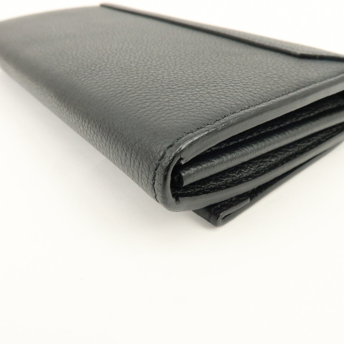 Louis Vuitton Portefeuille Lockme II Calf Skin Long Wallet Noir M62329