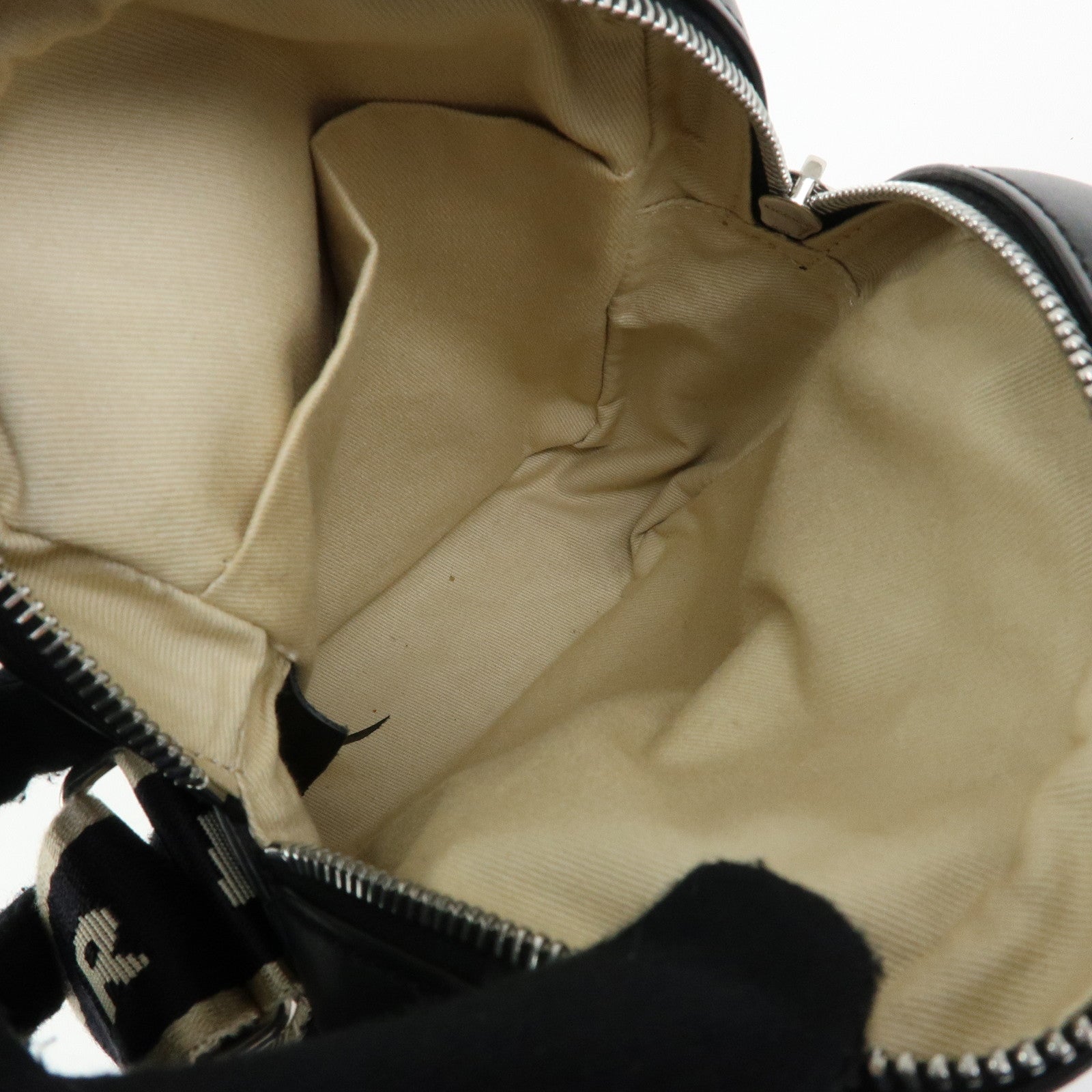 MARNI BEY Logo Leather Shoulder Bag Crossbody Bag Black