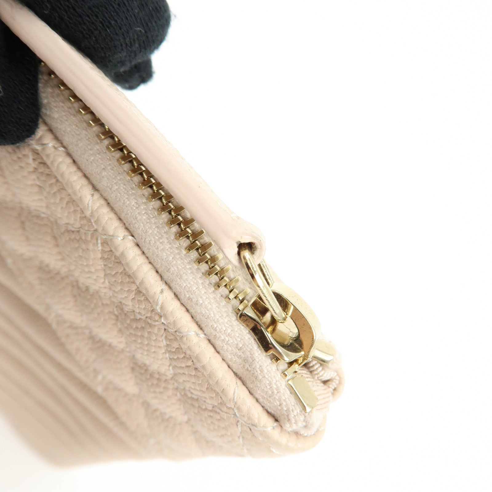 CHANEL COCO Mark Shevron V Stitch Caviarskin Clutch Bag Beige A69251