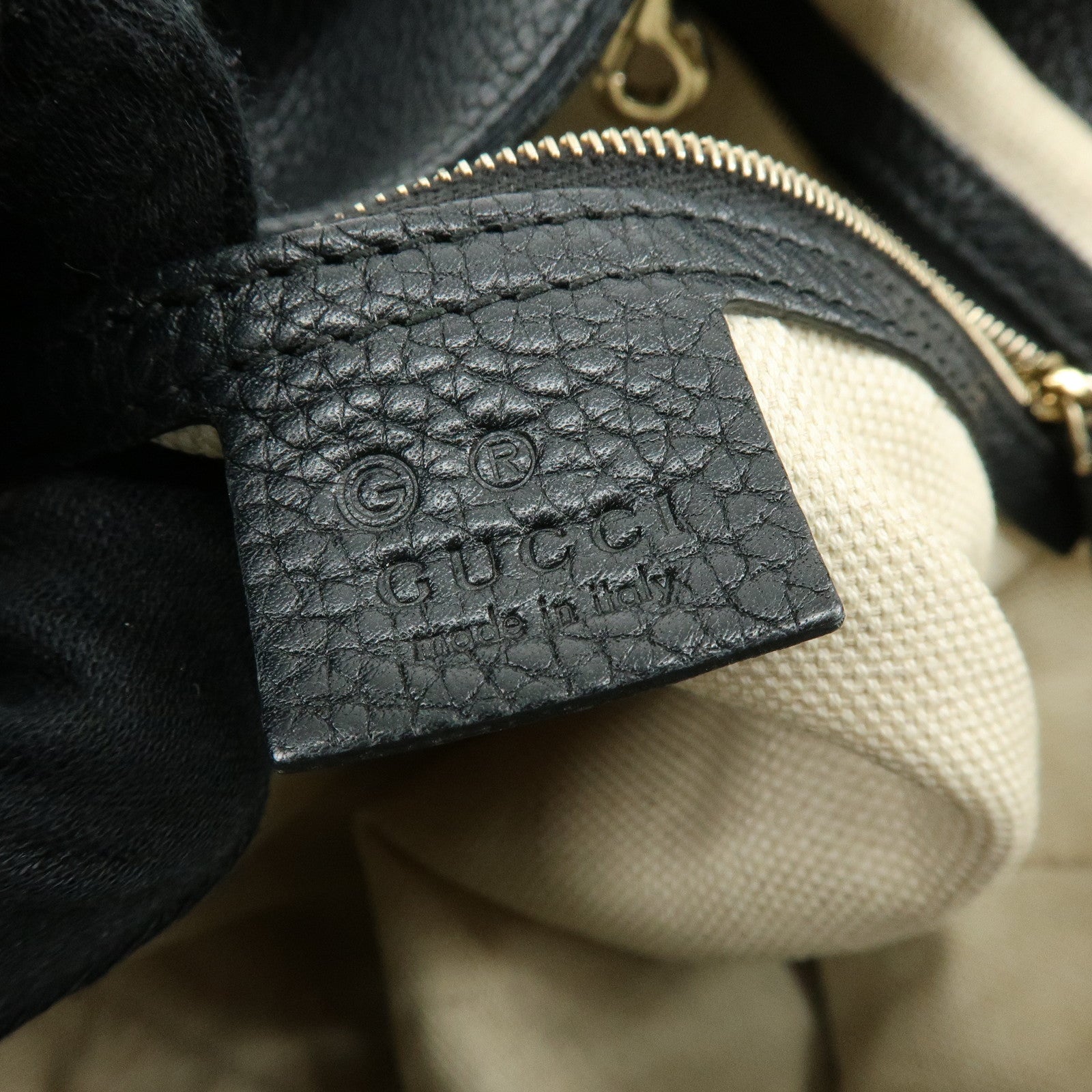 GUCCI SOHO Interlocking G Leather Chain Shoulder Bag Black 536196