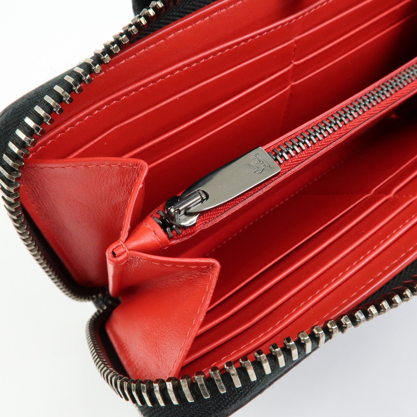 Christian Louboutin Studs Leather Round Zippy Long Wallet Black