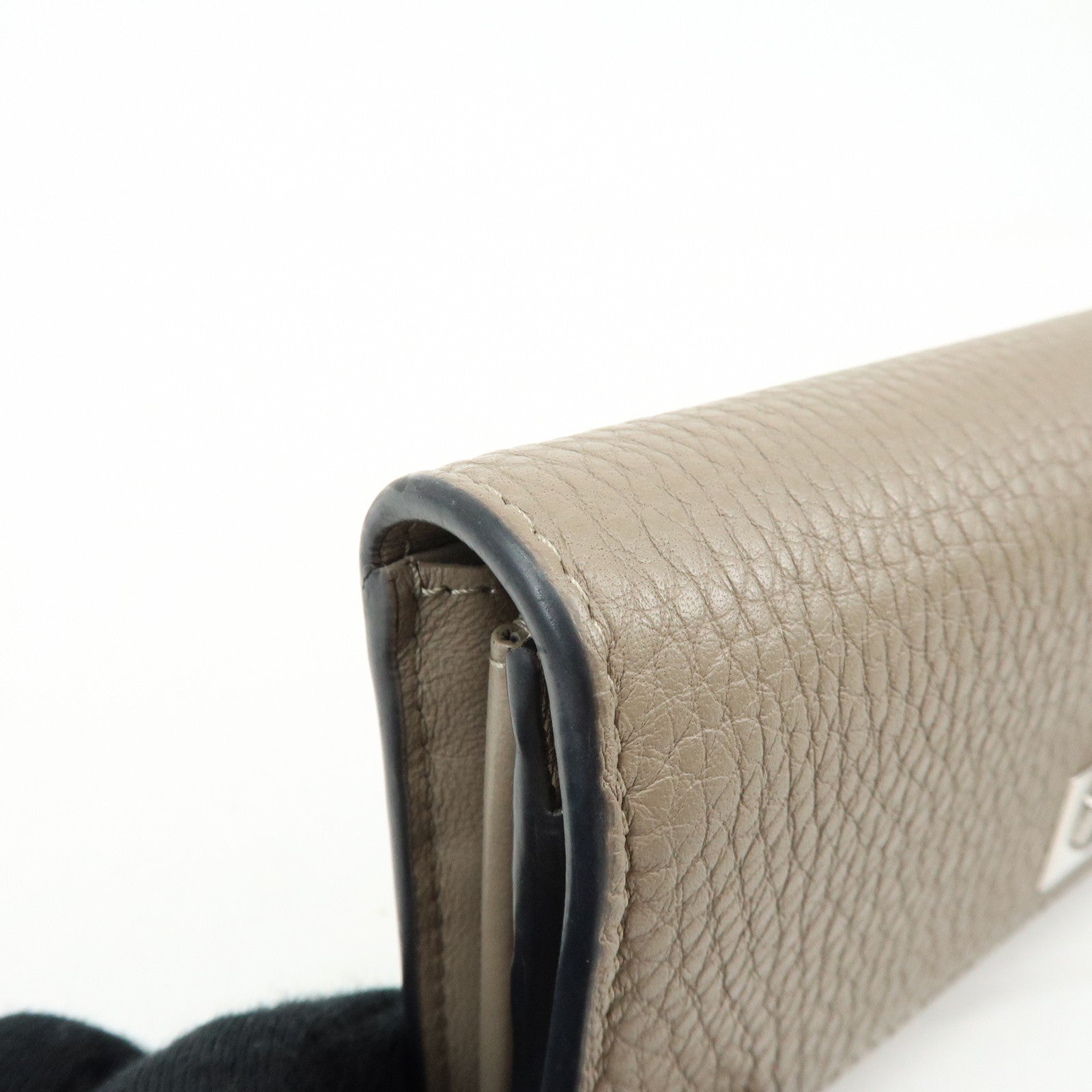 FENDI Peekaboo Leather Bi-fold Flap Long Wallet Beige 8M0427