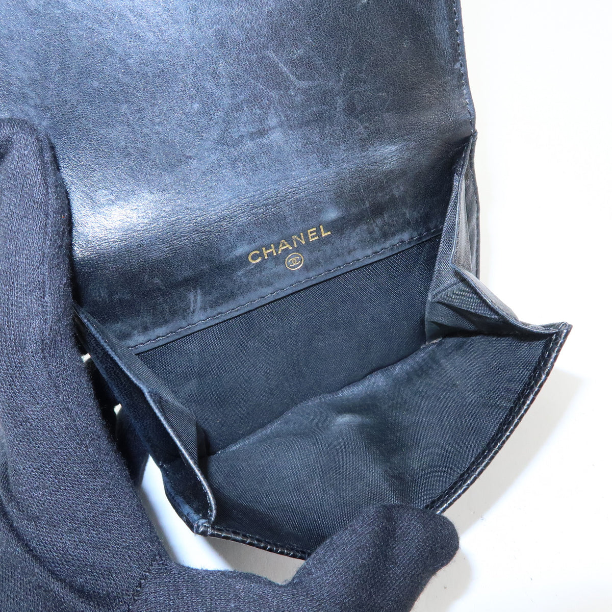 CHANEL COCO Mark Caviarskin Compact W Hook Wallet Black