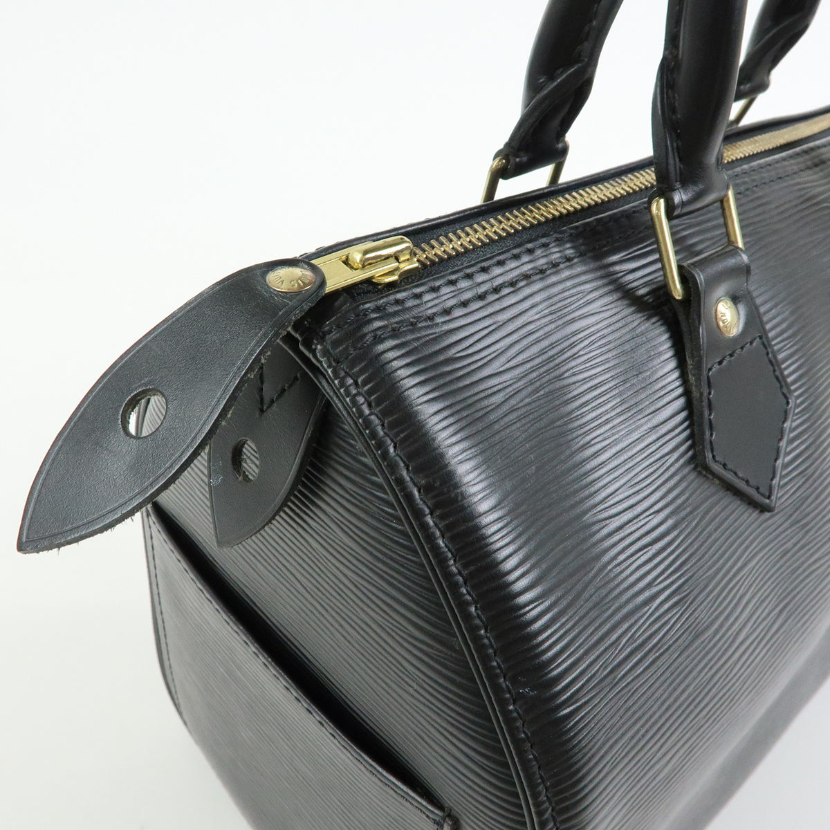 Louis Vuitton Epi Leather Speedy 25 Hand Bag Boston Bag Noir M59032