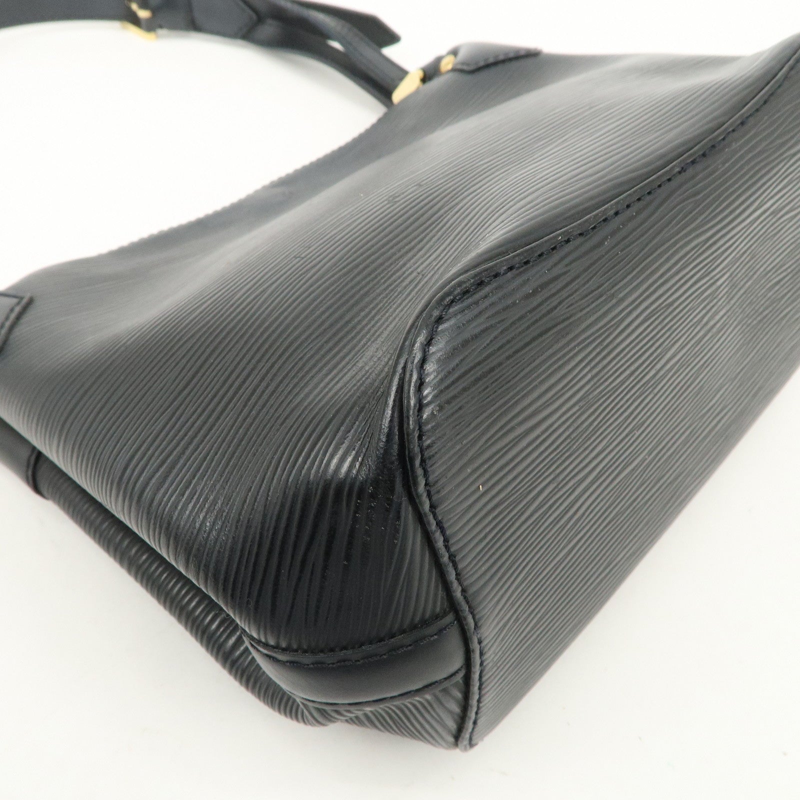 Louis Vuitton Epi Mandala PM Shoulder Bag Noir M58892 Used