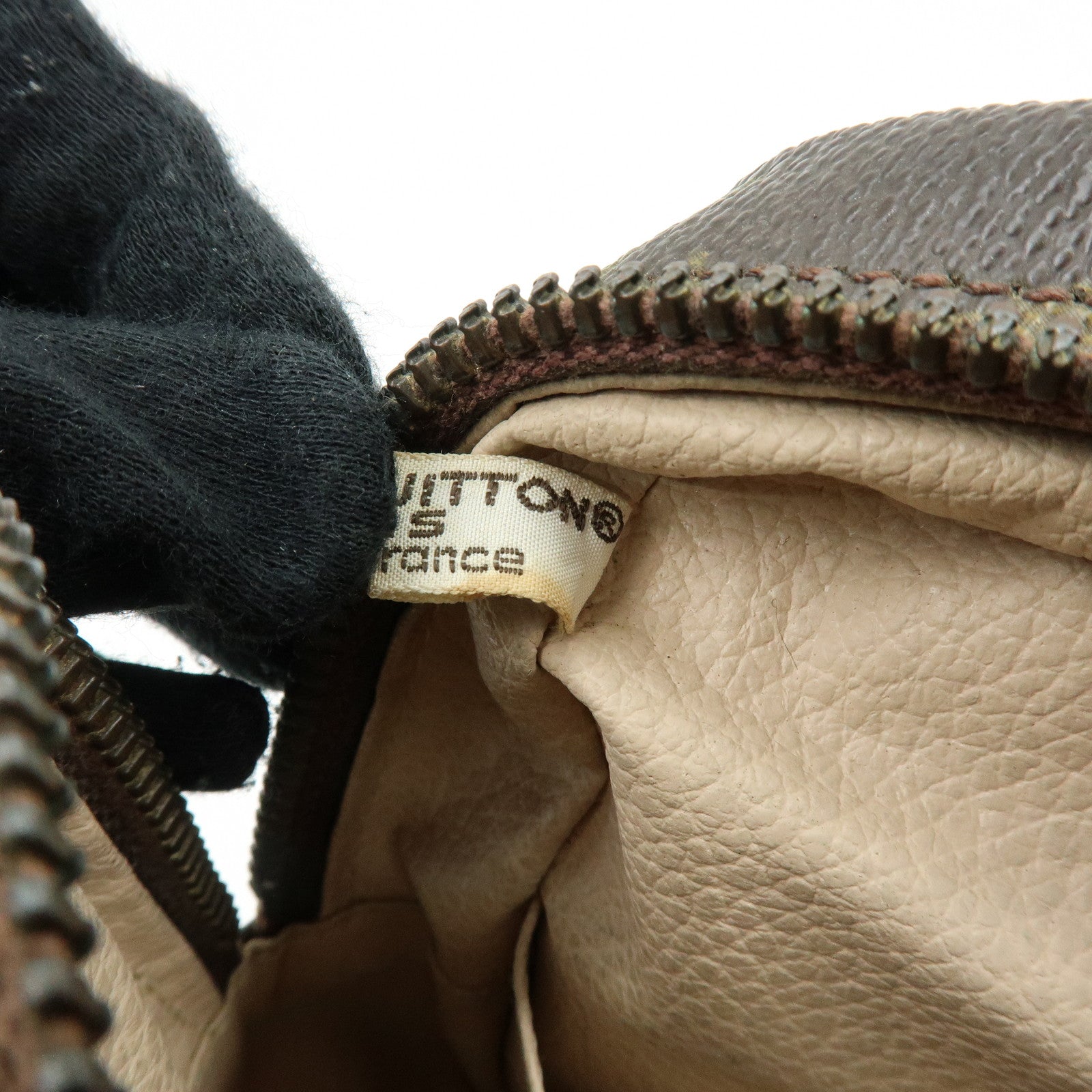 Louis Vuitton Monogram Trousse Toilette 28 Pouch Brown M47522