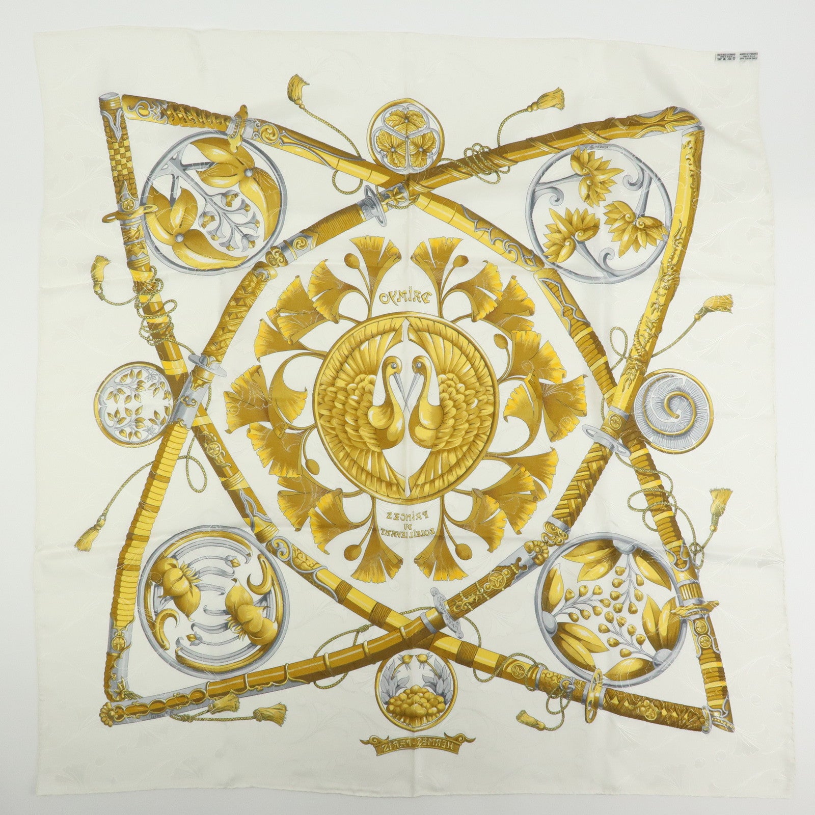 HERMES Carre 90 Silk 100% Scarf DAIMYO PRINCES DU SOLEIL LEVANT White