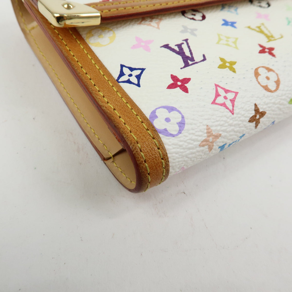 Louis Vuitton Monogram Porte Trezor International Wallet Blanc M92659