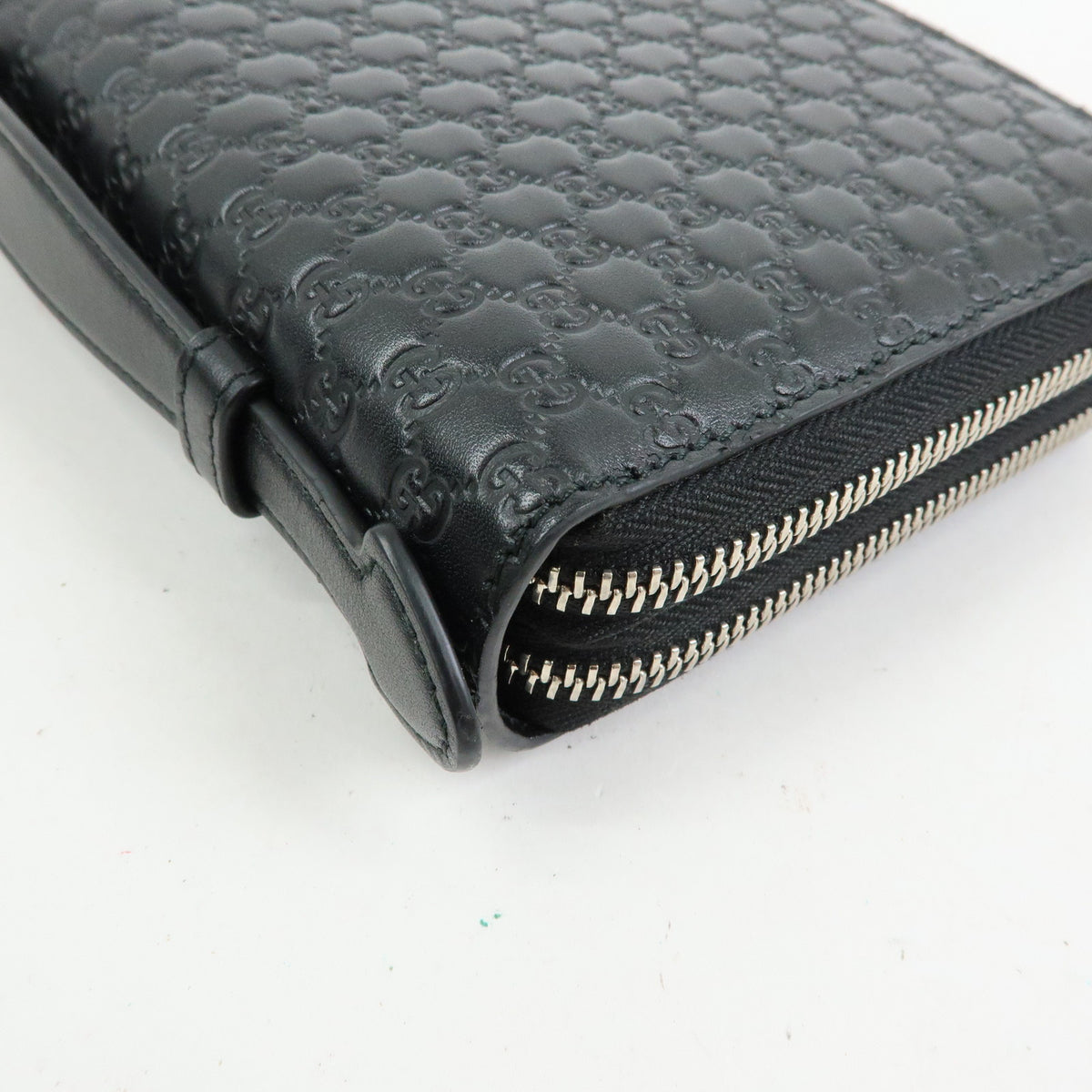 GUCCI Micro Guccishima Leather Travel Document Case Organizer 449246