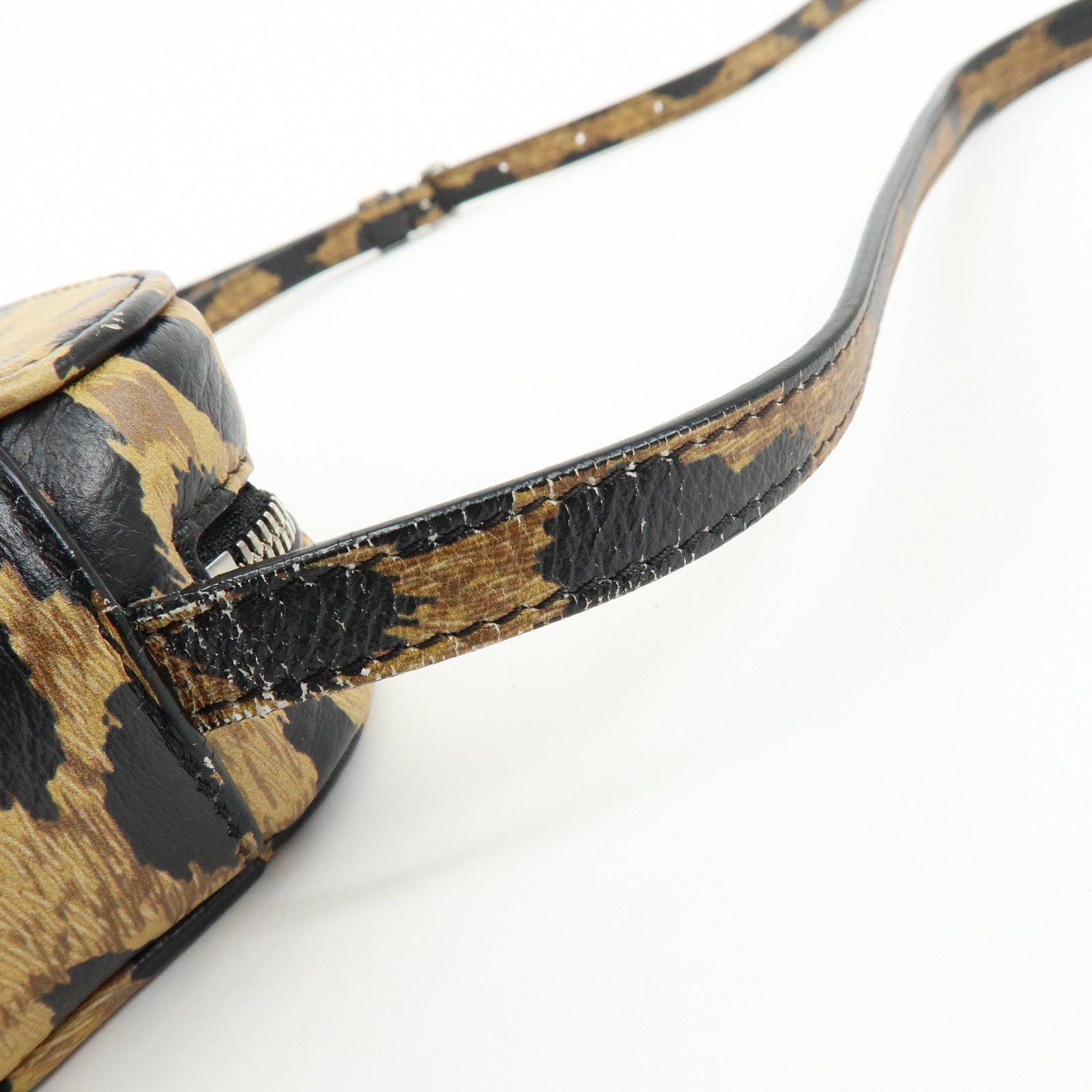 BALENCIAGA Everyday Camera Bag Shoulder Bag Leopard Pattern 552372