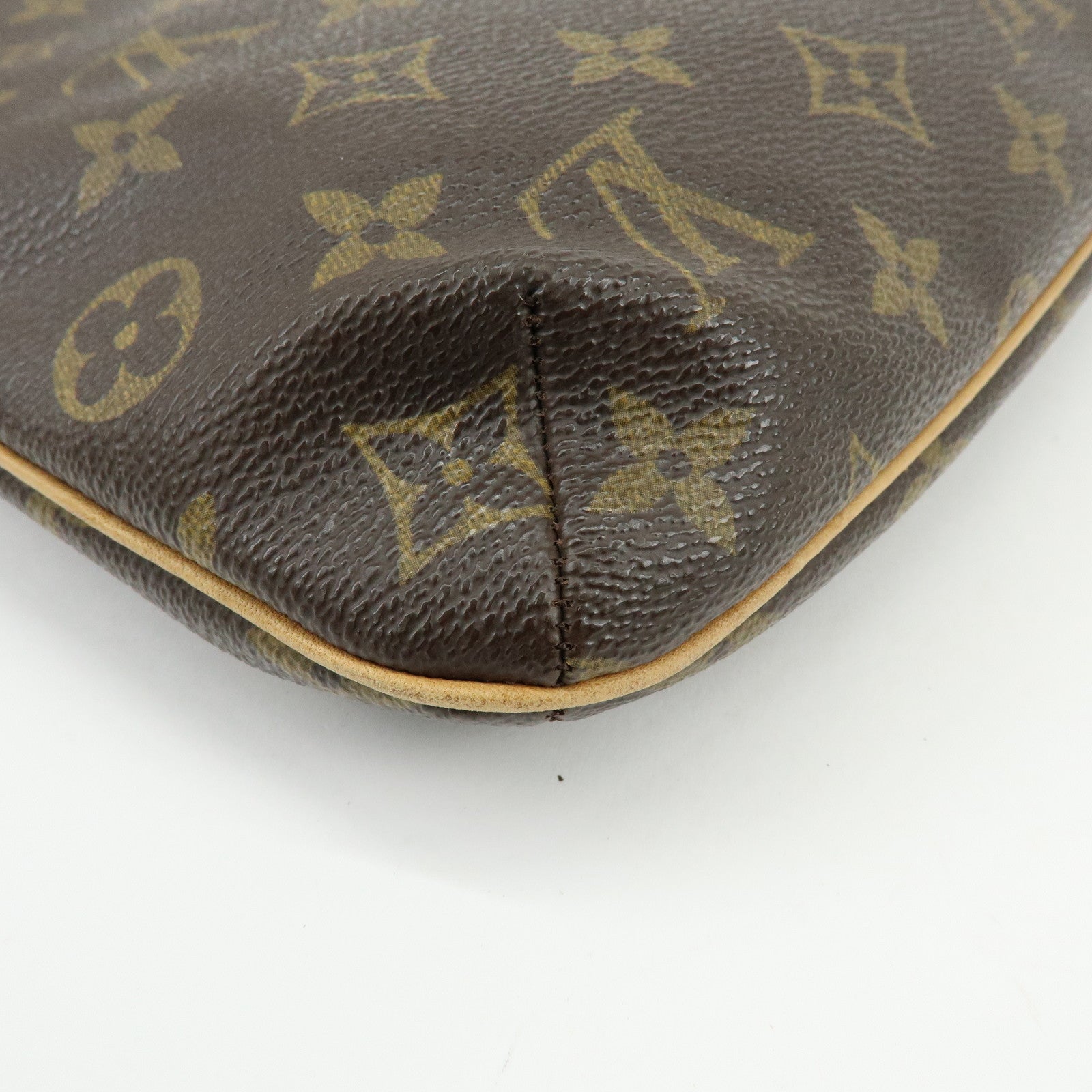 Louis Vuitton Monogram Musette Tango Short Shoulder Bag M51257