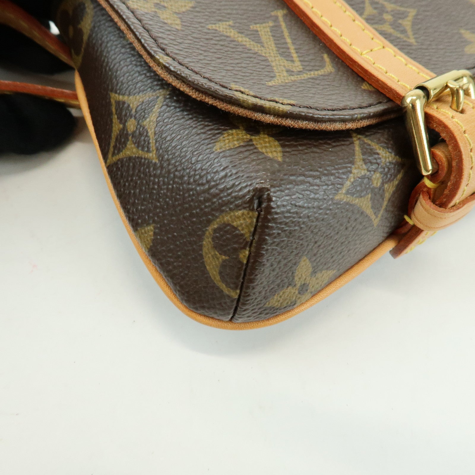 Louis Vuitton Monogram Pochette Marelle Waist Body Bag M51159