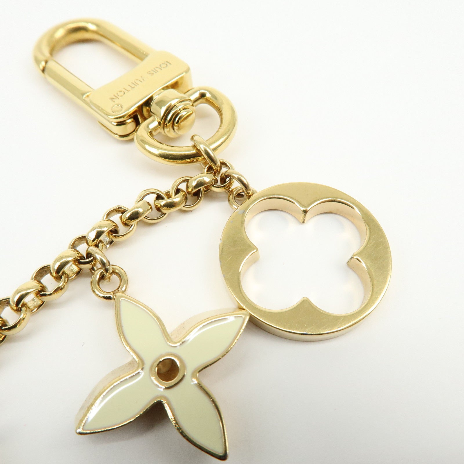 Louis Vuitton Fleur de Monogram Metal Bag Charm Key Chain Gold M65111