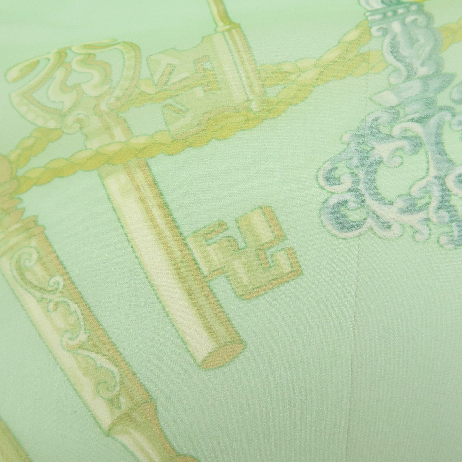 HERMES Carre 90 Silk 100% Scarf LES CLES THE KEYS RARE Light Green