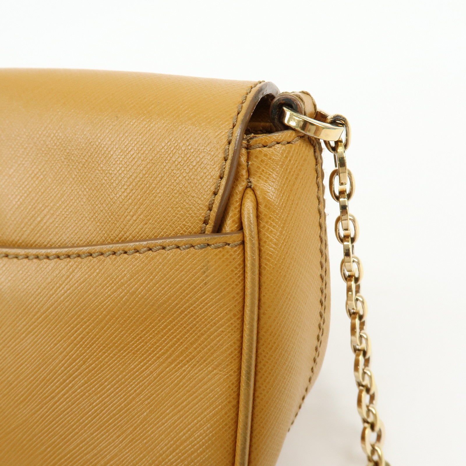 Ferragamo Gancini Leather Chain Shoulder Bag Crossbody Bag Light Brown
