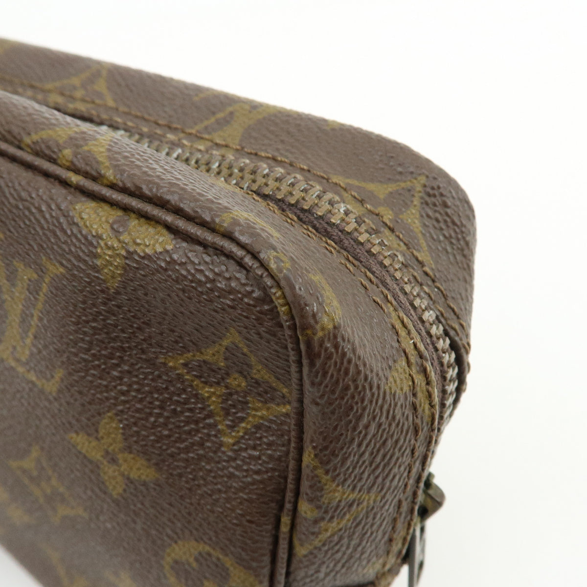 Louis Vuitton Monogram Trousse Toilette 18 Pouch Brown M47526