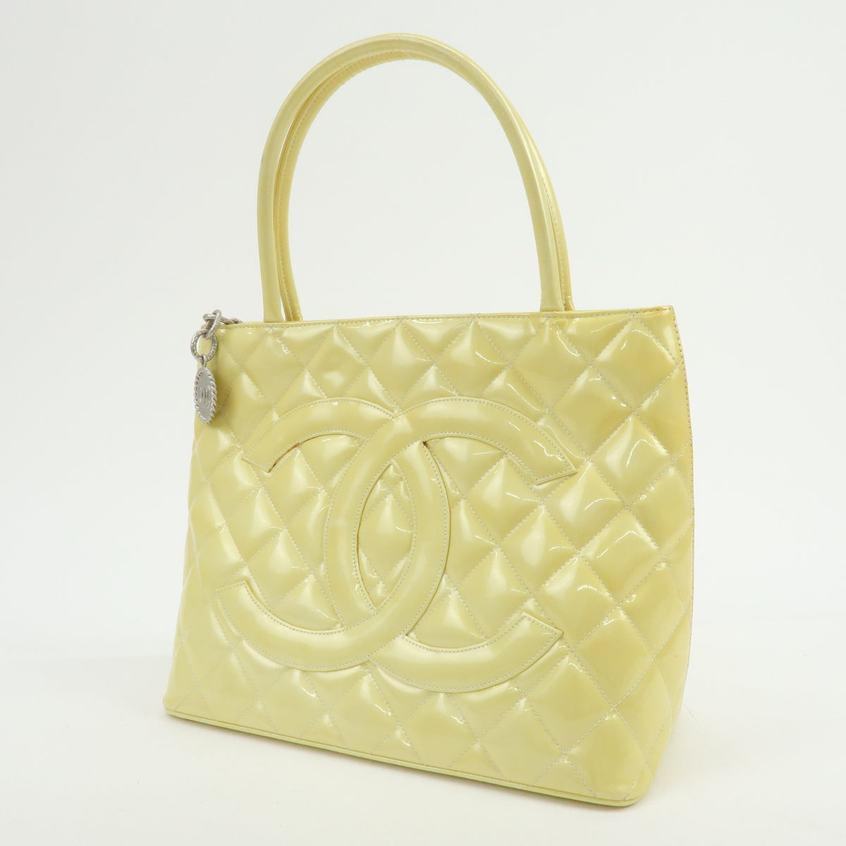 CHANEL Medallion Matelasse COCO Mark Patent Leather Hand Bag A01804