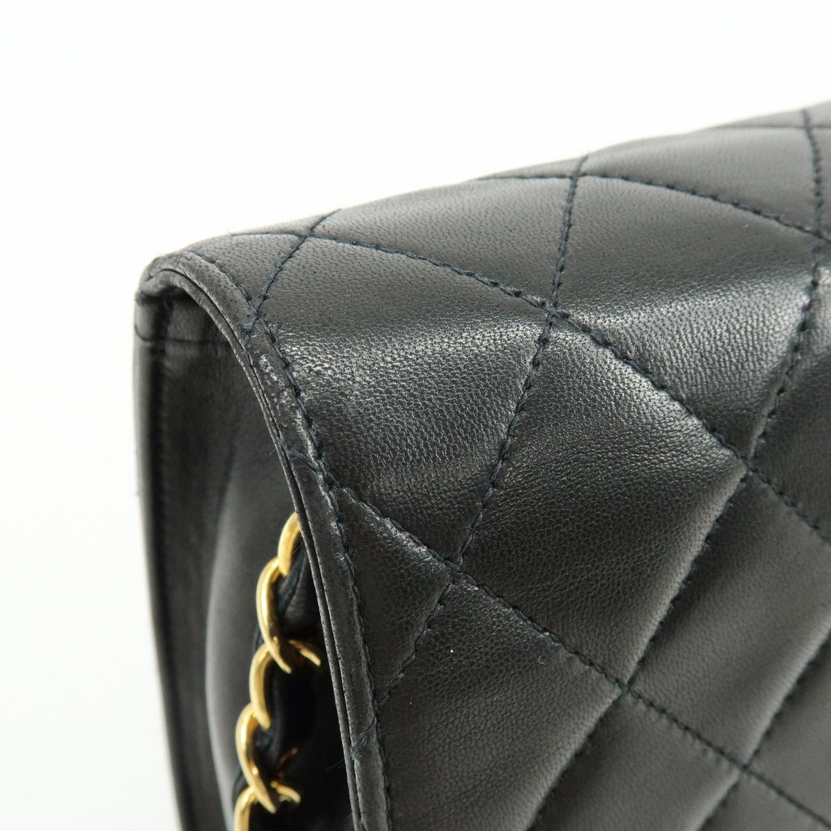 CHANEL Matelasse Lamb Skin Chain Shoulder Bag Black Gold