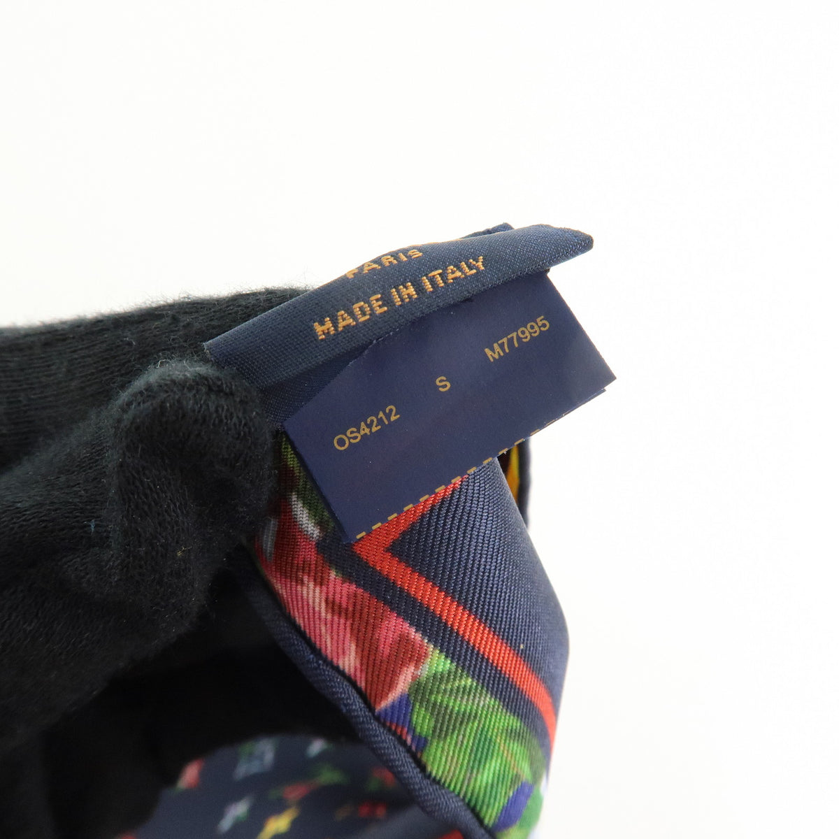 Louis Vuitton Monogram Multicolor Carre 45 Silk 100% Scarf M77995
