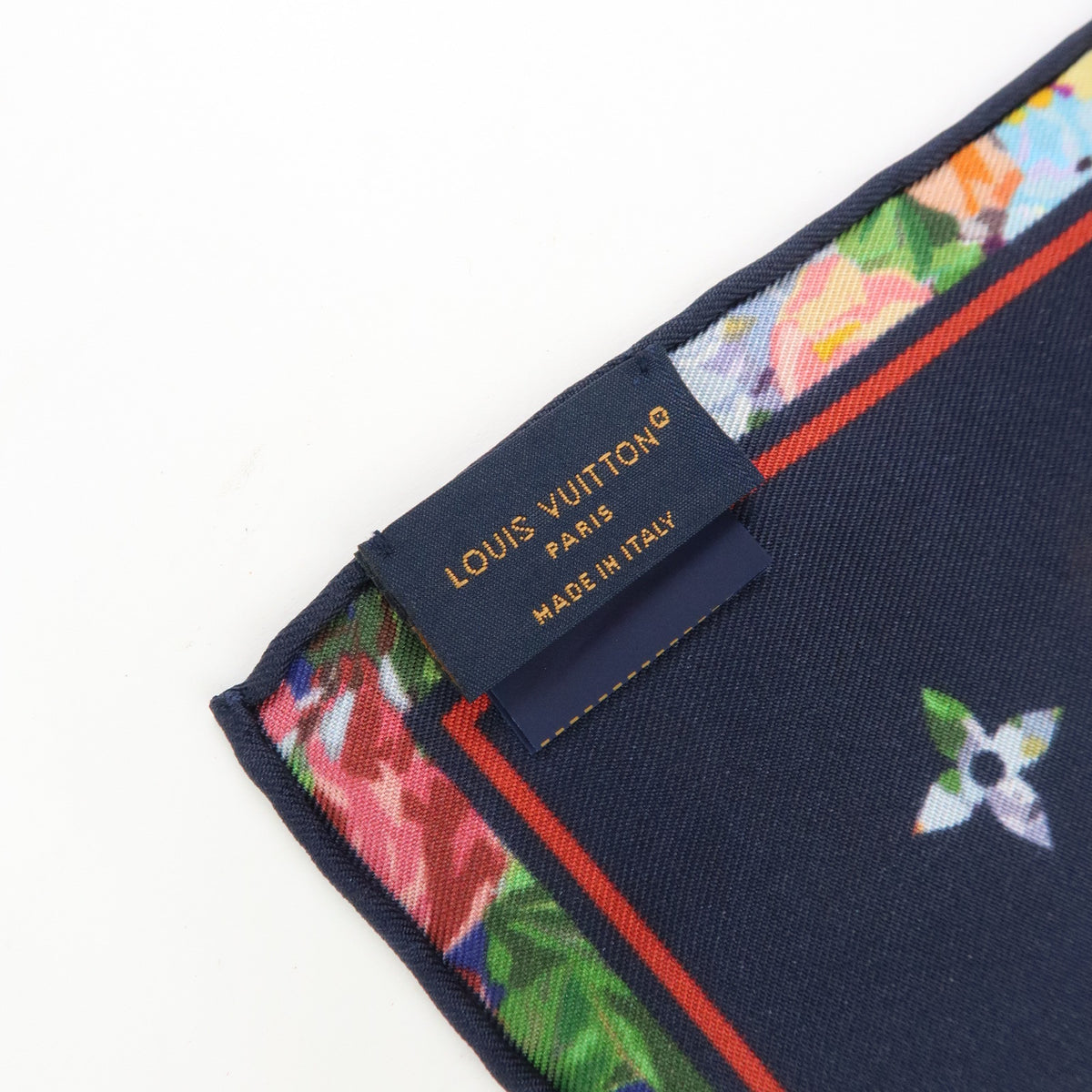 Louis Vuitton Monogram Multicolor Carre 45 Silk 100% Scarf M77995