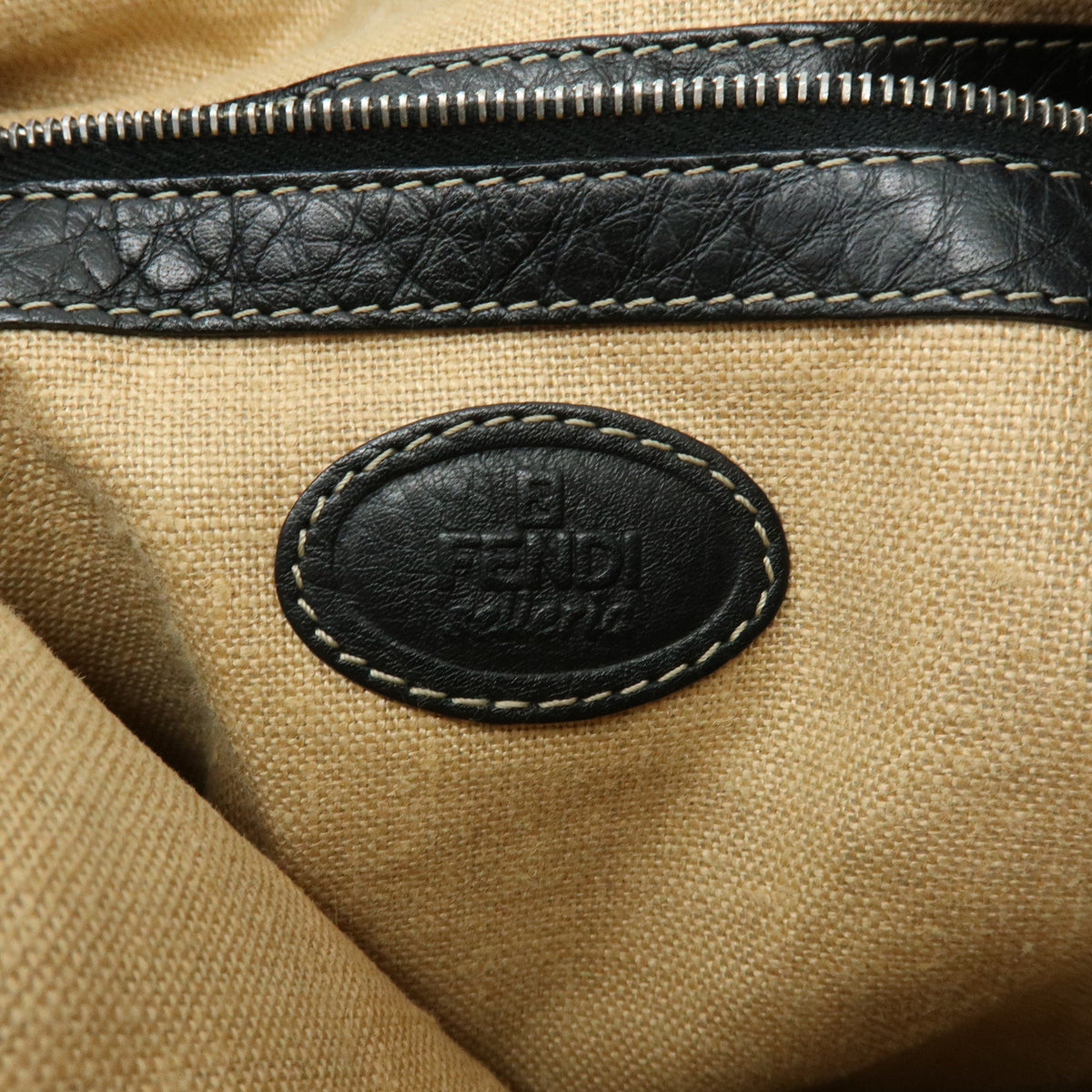 FENDI Logo Selleria Leather Shoulder Bag Crossbody Bag Black 8BT109