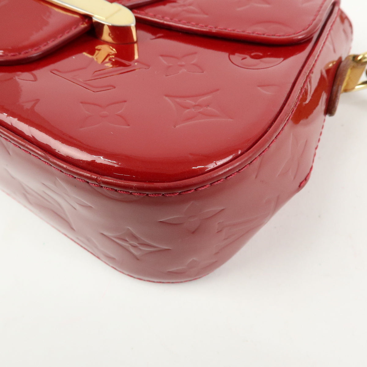 Louis Vuitton Monogram Vernis Bellflower PM Shoulder Bag Red M91705