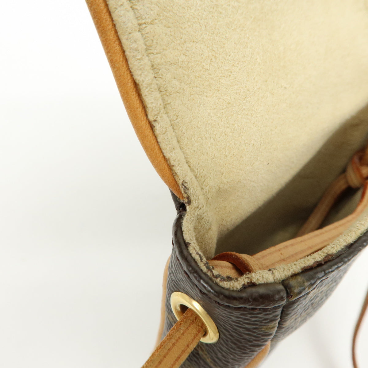 Louis Vuitton Monogram Pochette Cancun Shoulder Bag Pouch M60018