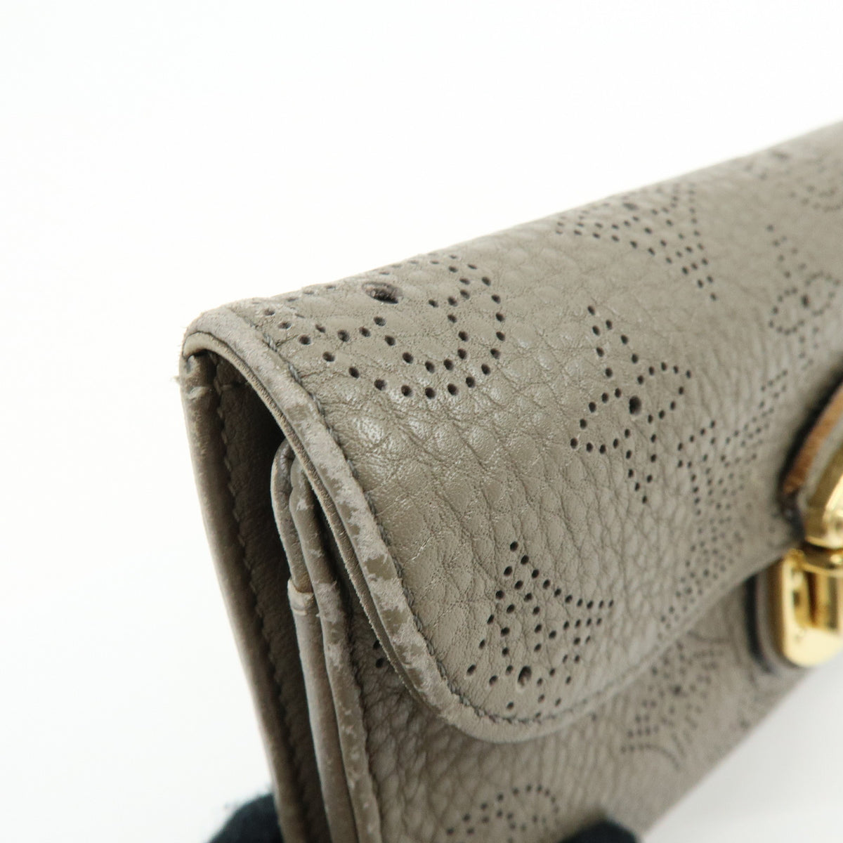 Louis Vuitton Monogram Mahina Portefeuille Amelia Long Wallet M93761
